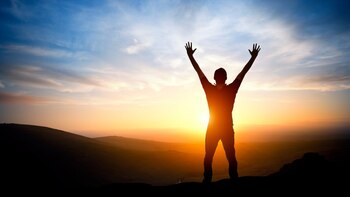 La técnica cognitiva-conductual tiene hace