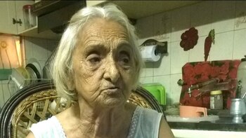 Una abuela fue armada a