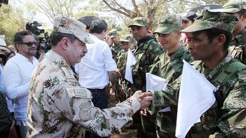 En un hecho inédito, un