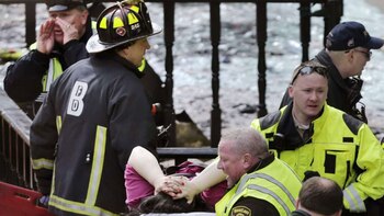 Mike asistió a Roseann tras