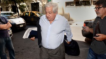 Julio Piumato (Nicolás Sutlberg)