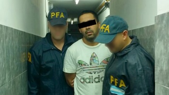 “El Paisa”, tras ser arrestado.