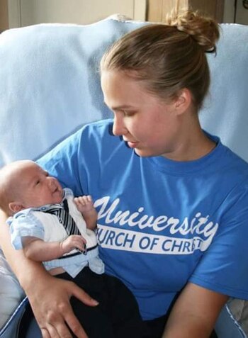 Brooke con Walker, poco después