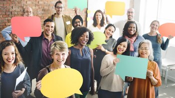 El Oxford Dictionary define slang