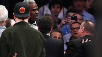 Charles Oakley protagonizó un escandaloso