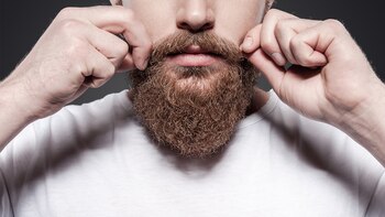 Los hombres con barbas demasiado