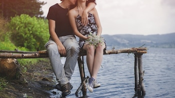 Dentro del grupo de 18