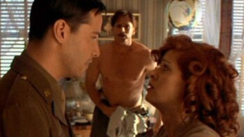 Debra Messing junto a Keanu