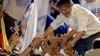 “O votas por aquellos que