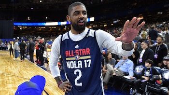 Kyrie Irving puso en duda