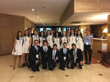 Los estudiantes secundarios compiten en