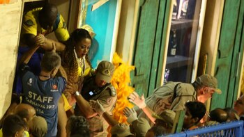 La escuela obedeció órdenes y