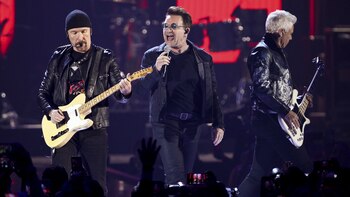 Los U2 durante un concierto (AP)
