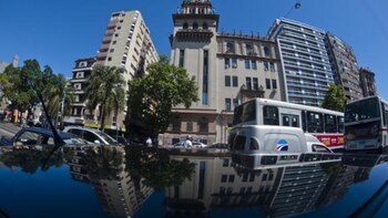 Edificio del Fonasa en Montevideo