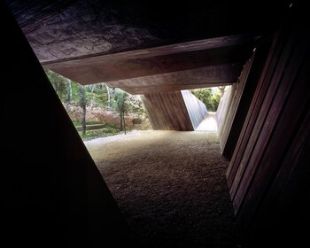 Una vista del pasillo exterior