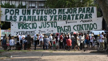 Productores y tareferos yerbateros de