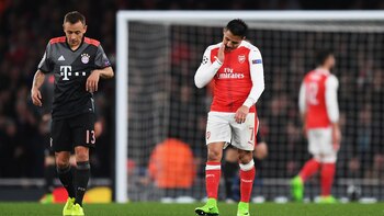 El chileno Alexis Sánchez, cabizbajo