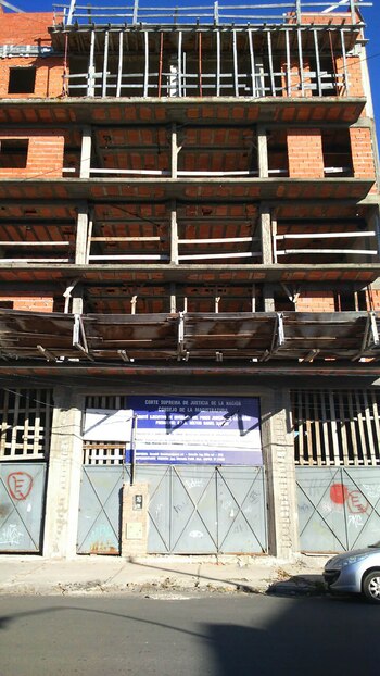 El esqueleto del nuevo edificio,