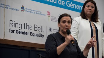 La vicepresidente, Gabriela Michetti, junto