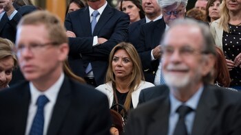 Bettina Bulgheroni atenta al discurso