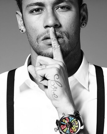 Neymar y su gesto en