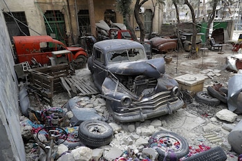 Mohammed tenía 30 vehículos antiguos.