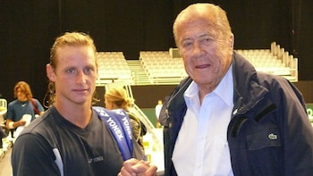 Enrique Morea junto a David