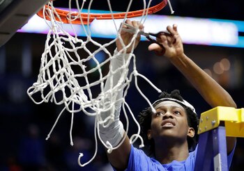 Los campeones se reparten los