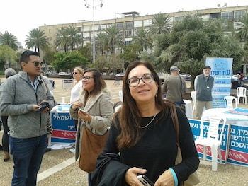 Anet. “Los jóvenes mueren y