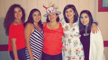 Las hermanas Ana Carrillo, Elvia