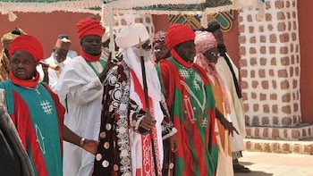 Sanusi quiere prohibir la poligamia