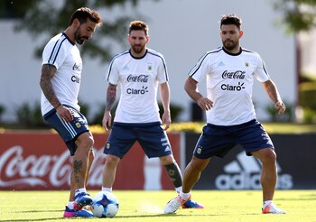 Sergio Agüero y Ezequiel Lavezzi