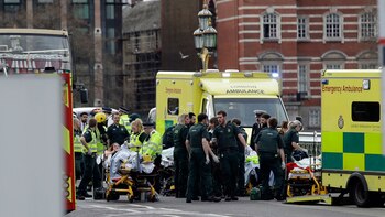 Hay dos muertos y al menos 20 heridos (AP)