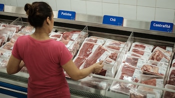 El escándalo le trajo a