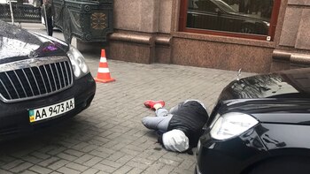 Su asesino fue herido por