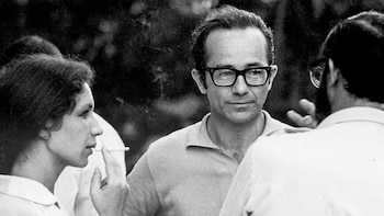 En marco de 1977 Rodolfo