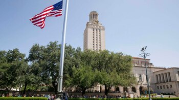 Universidad de Texas (AP)