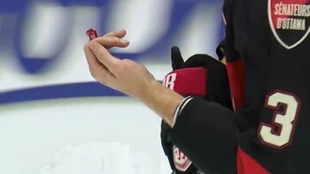 El dedo del defensor se partió en dos