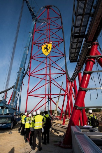 Ferrari Land está a punto