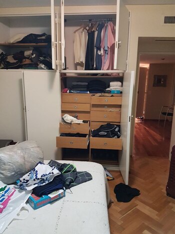 Los ladores ingresaron y revolvieron