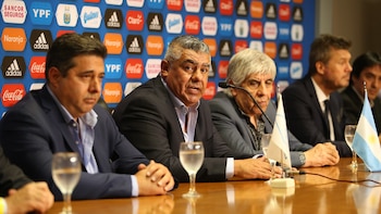 Angelici, Tapia, Moyano y Tinelli
