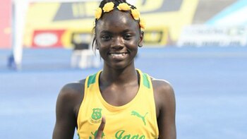 Con 12 años, le pisa