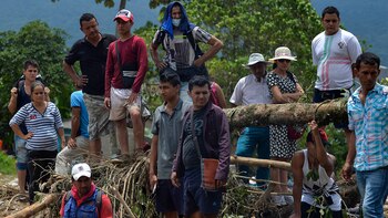 Los sobrevivientes no saben si