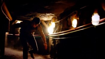 Aunque la historia de “El Capo” toma aspectos esenciales de narcotraficantes conocidos de América Latina, se centra en la historia de José Vicente Solís Armenta