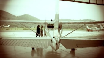 La serie es un “remake” de la producción colombiana del mismo nombre hecha por Estudios Teleméxico, la compañía productora de Fox Telecombia, que tanto en Colombia como en México ha logrado altos niveles de audiencia