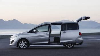 La minivan de Mazda es
