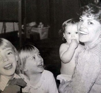 Jessica, Robin y Chelsey McIntyre en