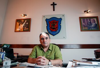 Juan Carlos Schmid (Agustín Marcarian)