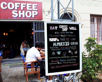 El Coffee Shop se presenta
