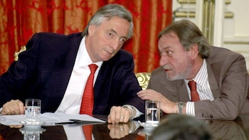Néstor Kirchner junto a Alberto